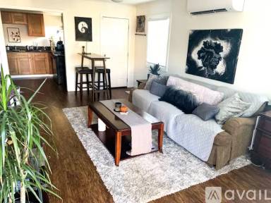 Main picture of 318 D St
