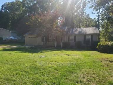 Main picture of 106 Setters Ct