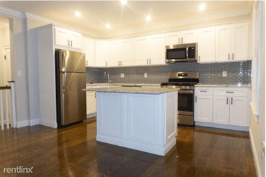 Main picture of 8 Nira Ave