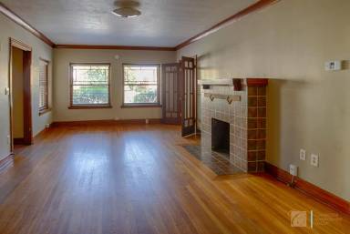 Main picture of 315 Thorn St