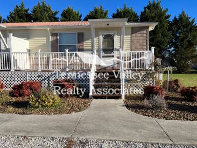 Main picture of 128 Herbert Heidel Ln