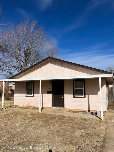 Main picture of 2214 Santa Fe St