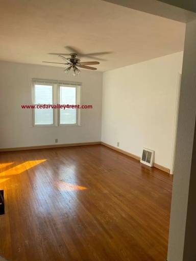 Main picture of 1800 Hawthorne Ave