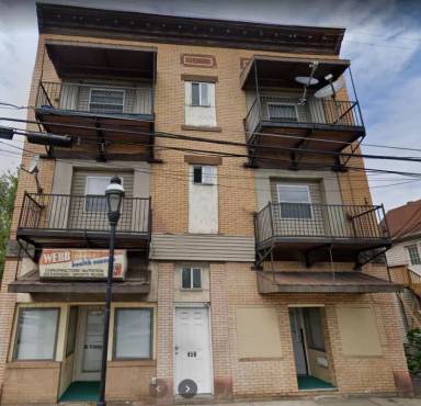 Main picture of 456 Broadway
