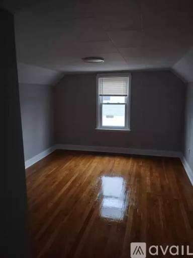 Main picture of 101 Dora Ave