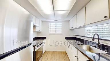 Main picture of 1197 Lancers Ln