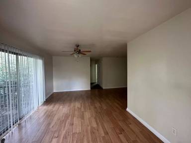 Main picture of 1231 35 Buckingham Rd