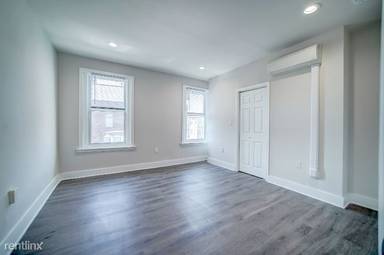 Main picture of Philly Room Rentals