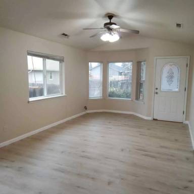 Main picture of Medford - Forest Hills Dr, 3172 - A