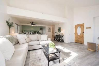 Main picture of 4195 Breezy Glen Dr