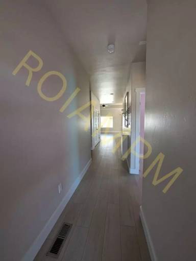 Main picture of 639 Cheri Ct