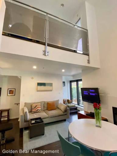 Main picture of Hollywood Regis Condominiums