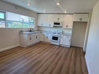 Main picture of 249 E Graham Ave