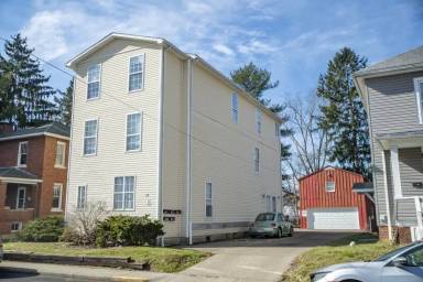 Main picture of 15 Elliott St