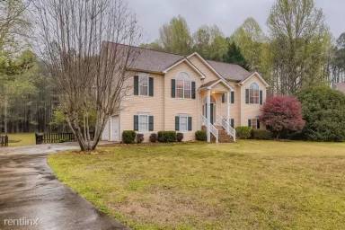 Main picture of 11 Waterford Pl