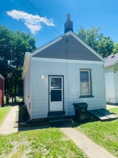 Main picture of 1310 Vandalia Ave