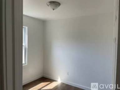 Main picture of 432 S Custer Ave