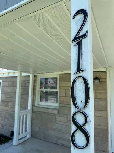 Main picture of 2108 S Grant St