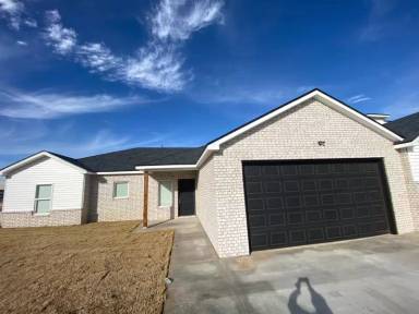 Main picture of 5702 Lehigh St