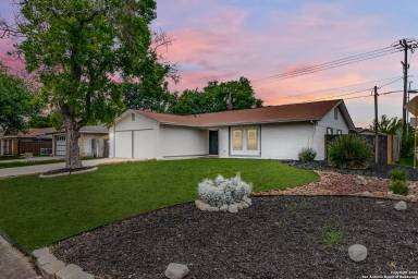 Main picture of 9230 Valley Dale St