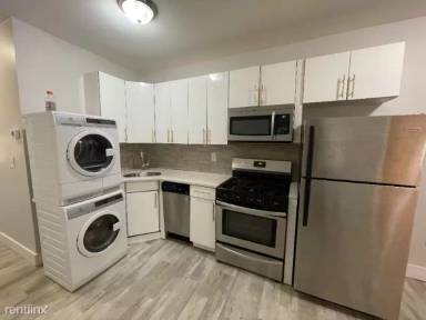 Main picture of 207 Webster Ave