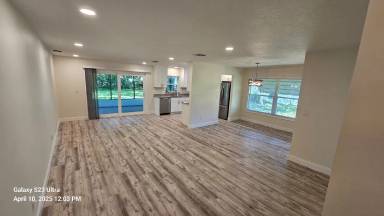 Main picture of 37 Cooper Ln