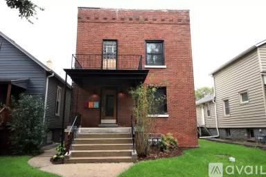 Main picture of 1717 Greenwood St