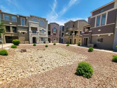 Main picture of Villagio At Tempe