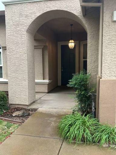 Main picture of 11590 Stonebrook Dr