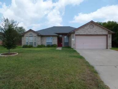 Main picture of 601 Moccasin Dr