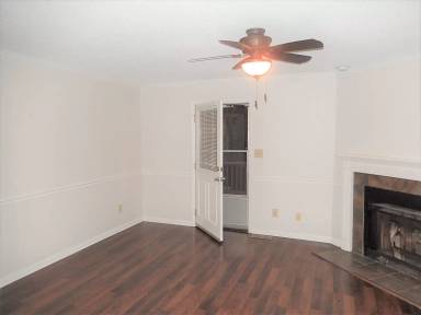 Main picture of 1301 Wall Rd