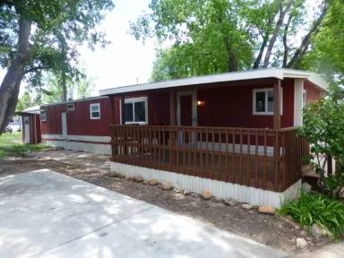 Main picture of Shangri-La Mobile Home Park