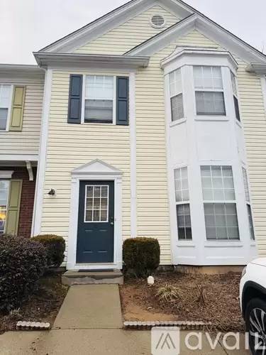 Main picture of 9165 Nesbit Ferry Rd