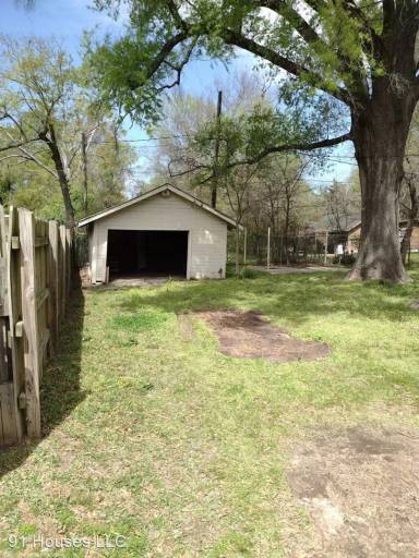 Main picture of 1428 Parker St