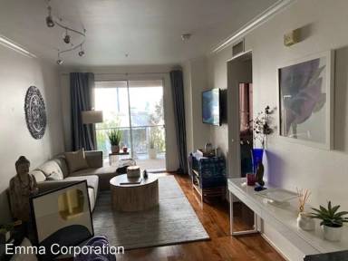 Main picture of 3216 Watermarke Pl