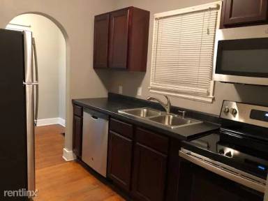 Main picture of 215 Melrose Ct