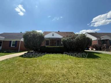 Main picture of 4040 Elliot Ave