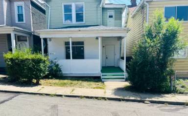 Main picture of 108 Sherman St
