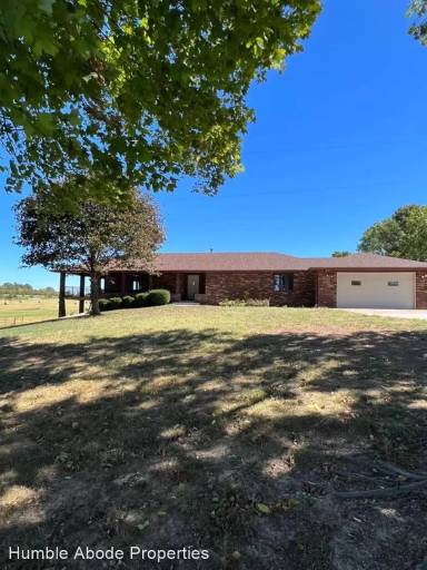 Main picture of 6230 S Farm Road 241