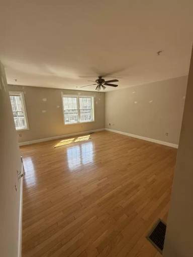 Main picture of 19 Sheffield Dr