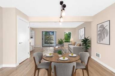 Main picture of 10024 NE 120th St