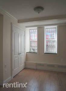 Main picture of 171 E 102nd St
