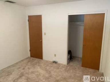 Main picture of 2768 Story Ave
