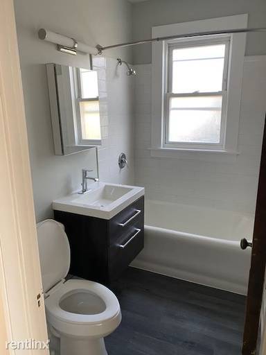 Main picture of 6675 N Olympia Ave