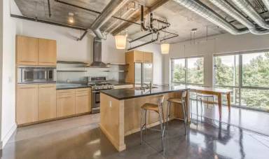 Main picture of 3139 Umatilla St