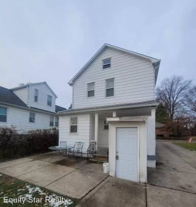 Main picture of 1395 Francis Ct