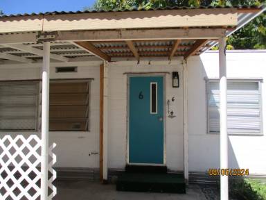 Main picture of 2375 E Main St