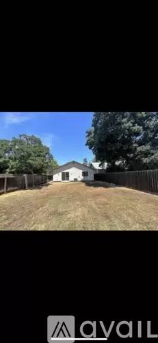 Main picture of 3560 6th Ave