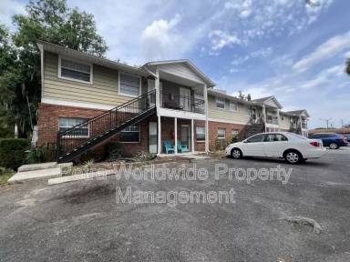 Main picture of 900 N BAY STREET