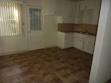 Main picture of 5547 Orange Ave